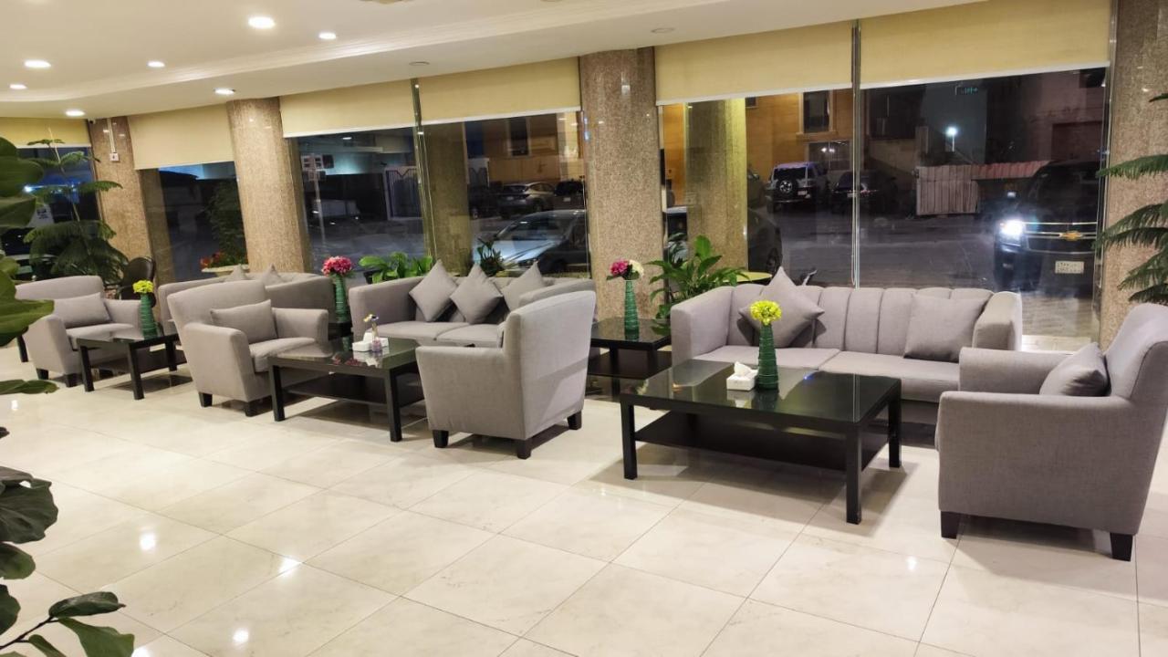 Plaza Home Khobar Bagian luar foto
