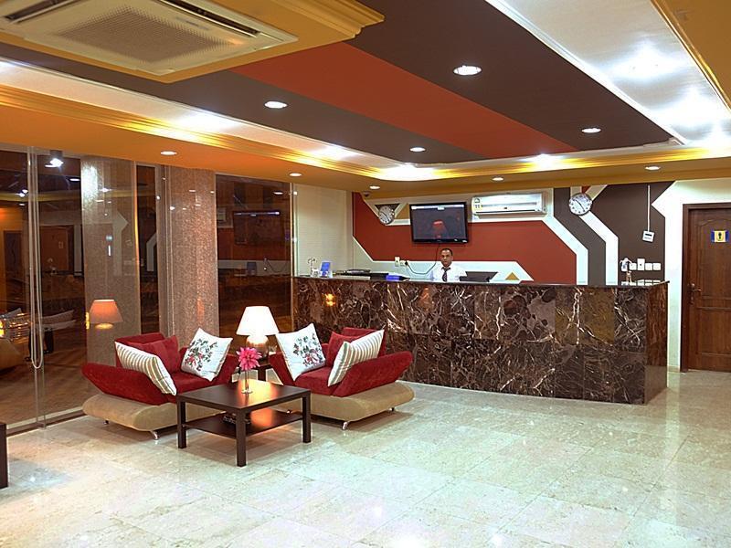 Plaza Home Khobar Bagian luar foto